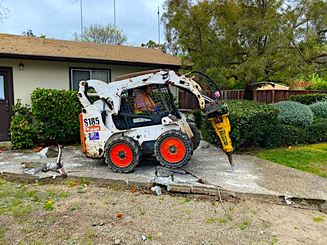 Affordable debris and junk hauling castro Valley Bay Area